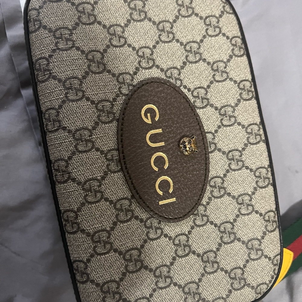 Gucci Supreme Messenger